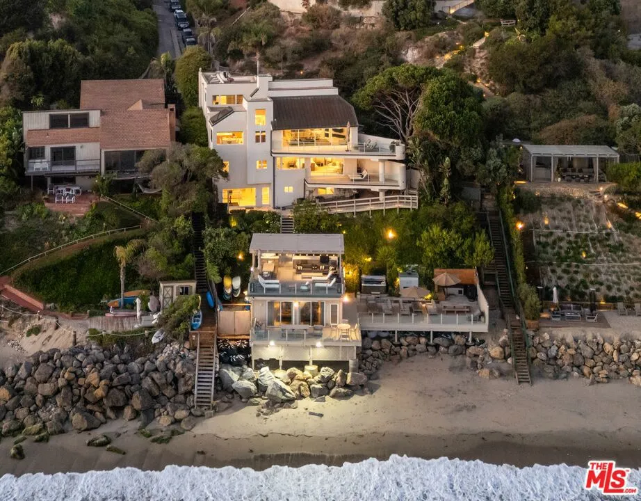 28026 Sea Lane Drive, Malibu, California 90265 home-pic-0